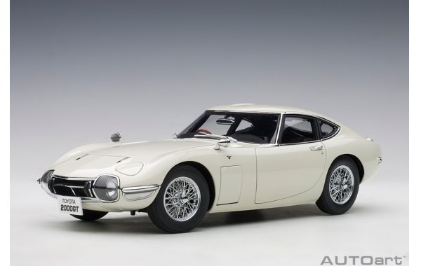 Bild 10 - Toyota 2000 GT Coupe 1965 Speichenrder