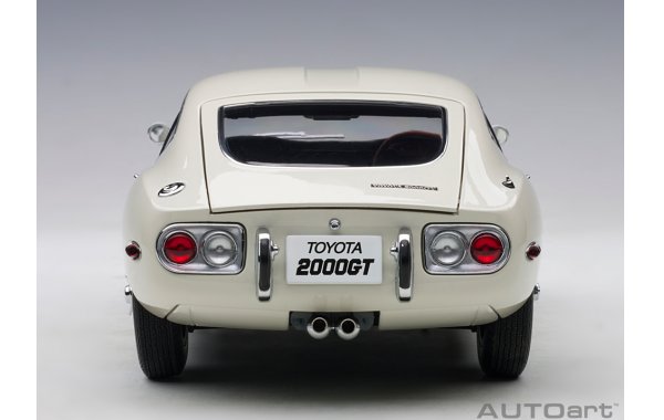 Bild 17 - Toyota 2000 GT Coupe 1965 Speichenrder
