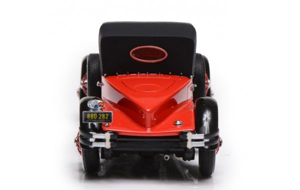 Bild 2 - Stutz Black Hawk Speedster