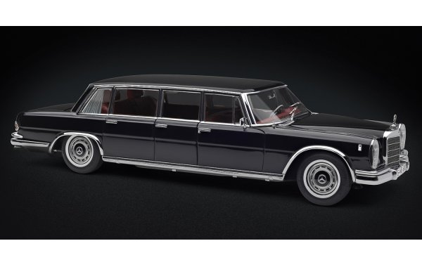 Bild 2 - Mercedes-Benz 600 Pullman W100