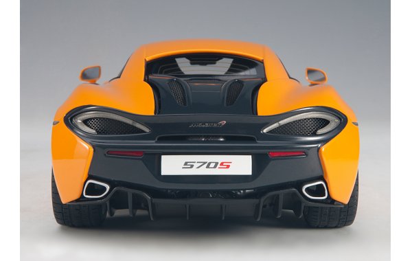 Bild 2 - McLaren 570S