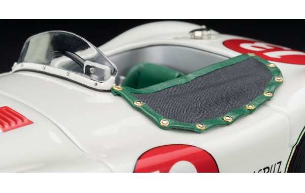 Bild 6 - Jaguar C-Type Panamericana Fanisco Ibarra Fernado Pinal