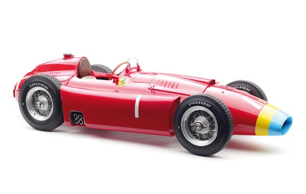 Bild 2 - Ferrari D50 Long Nose 1956 GP Deutschland Fangio