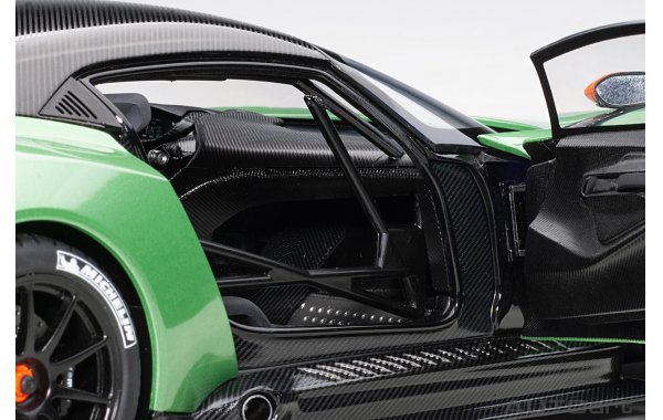 Bild 11 - Aston Martin Vulcan 2015
