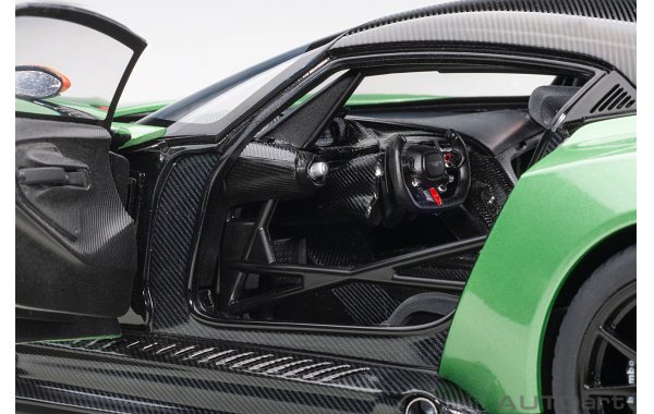 Bild 12 - Aston Martin Vulcan 2015