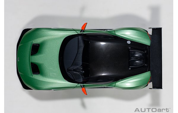 Bild 13 - Aston Martin Vulcan 2015