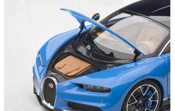 Bild 4 - Bugatti Chiron 2017 french racing blue
