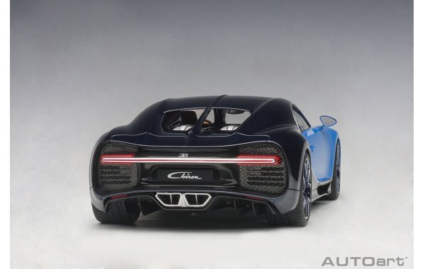 Bild 12 - Bugatti Chiron 2017 french racing blue