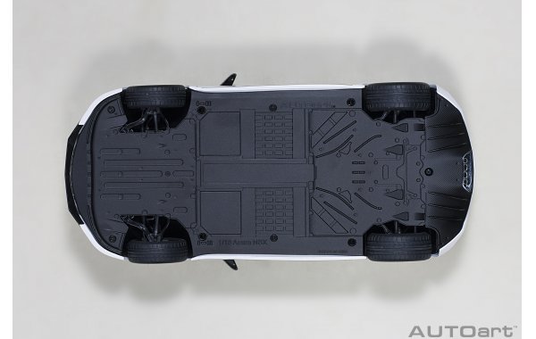 Bild 16 - Honda NSX NC1 2016 130R Autoart