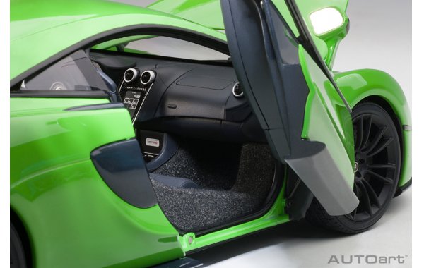 Bild 9 - McLaren 570S Mantis Green 2016
