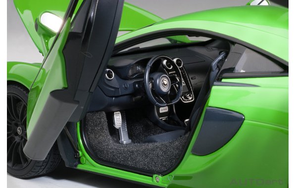 Bild 10 - McLaren 570S Mantis Green 2016