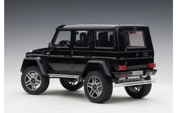 Bild 12 - Mercedes Benz G500 4x4 2016 Autoart Model
