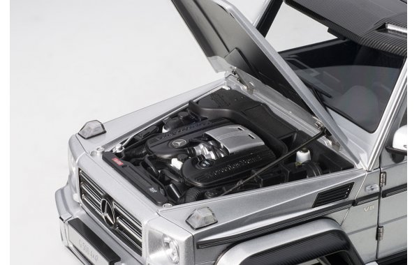 Bild 11 - Mercedes Benz G500 4x4 Autoart Modellauto