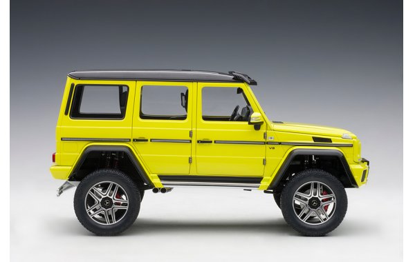 Bild 3 - Mercedes Benz G500 4x4 Electric Beam Yellow