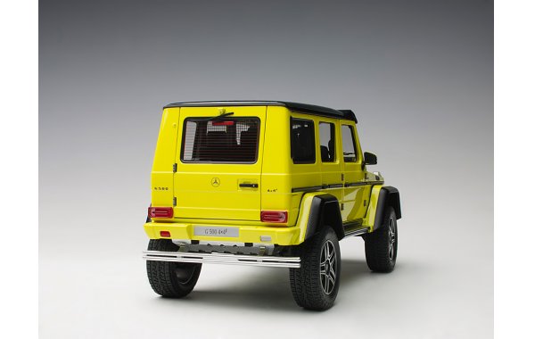 Bild 9 - Mercedes Benz G500 4x4 Electric Beam Yellow
