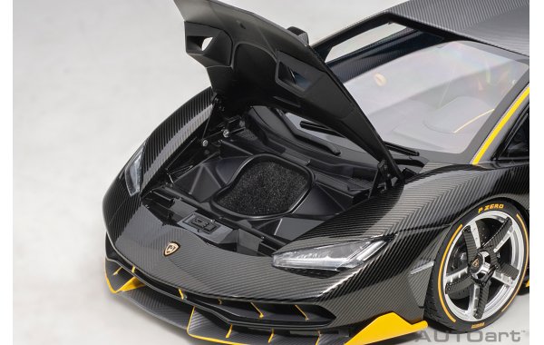 Bild 4 - Lamborghini Centenario LP770-4 Clear Carbon