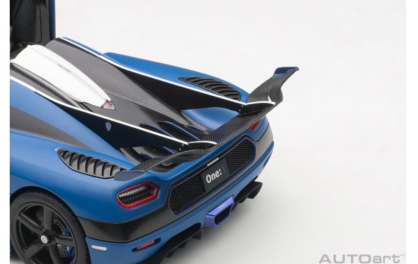 Bild 5 - Koenigsegg One 1