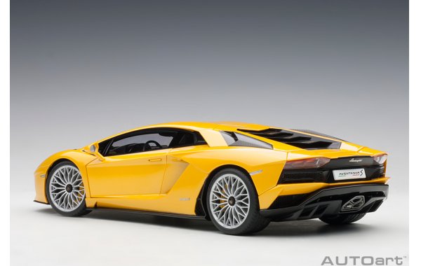 Bild 2 - Lamborghini Aventador S 2017
