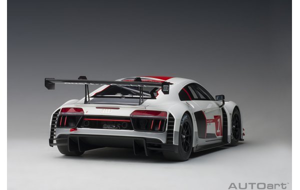 Bild 14 - Audi R8 Lms Geneva Presentation Car 2016