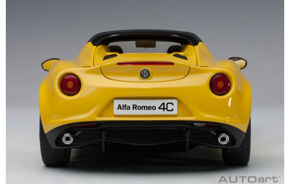 Bild 12 - Alfa Romeo 4C Spider