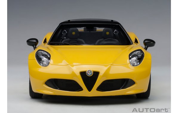 Bild 13 - Alfa Romeo 4C Spider