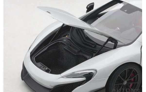 Bild 4 - McLaren 675LT 2016