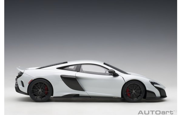 Bild 10 - McLaren 675LT 2016