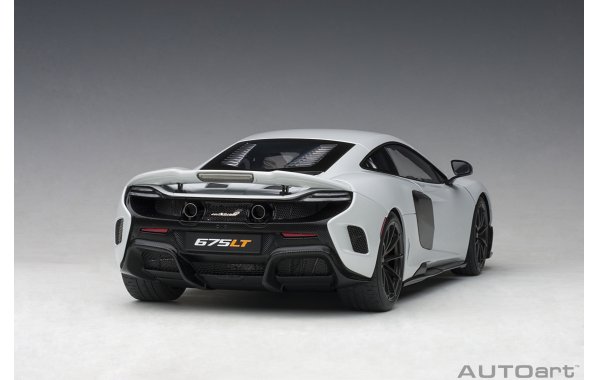 Bild 12 - McLaren 675LT 2016