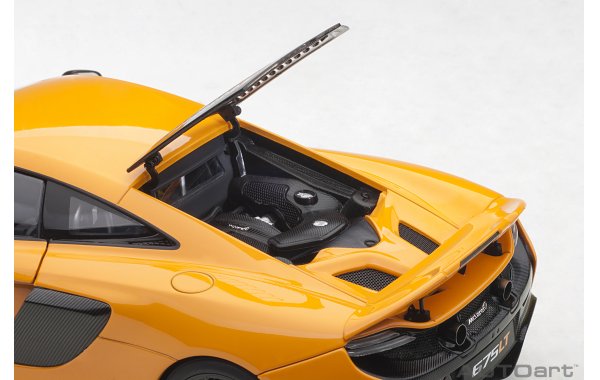 Bild 4 - McLaren 675LT 2016