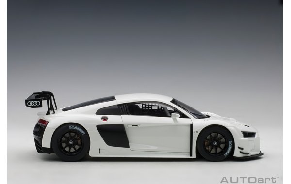 Bild 13 - Audi R8 Lms Plain Color Version white