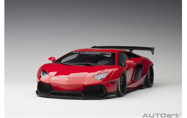 Bild 4 - Liberty Walk Lamborghini Aventador 2015