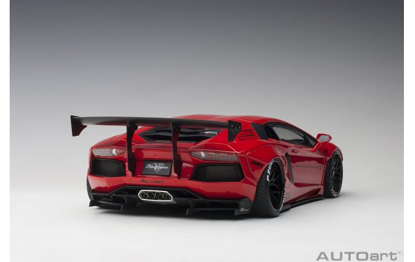 Bild 6 - Liberty Walk Lamborghini Aventador 2015