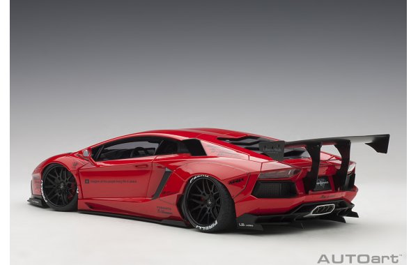 Bild 11 - Liberty Walk Lamborghini Aventador 2015