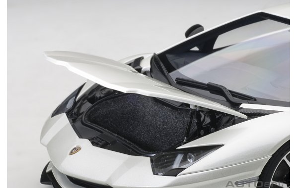 Bild 3 - Lamborghini Aventador S 2017