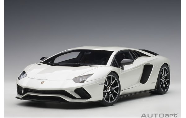 Bild 8 - Lamborghini Aventador S 2017