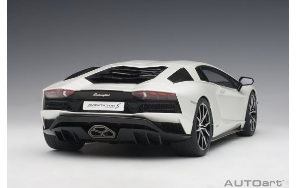 Bild 11 - Lamborghini Aventador S 2017
