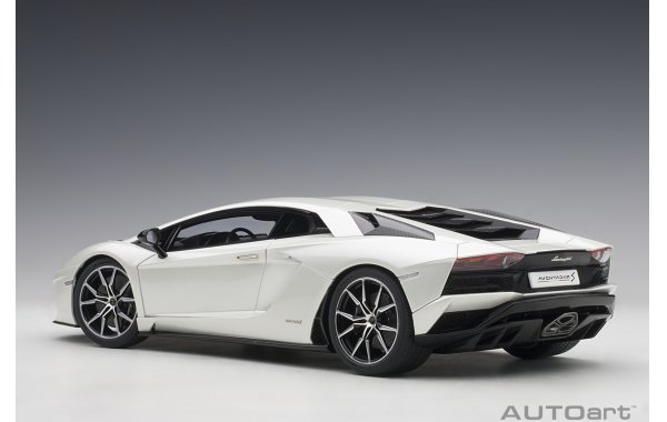 Bild 13 - Lamborghini Aventador S 2017