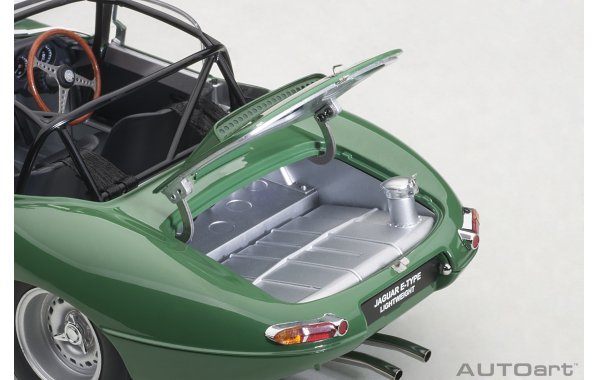 Bild 6 - Jaguar E-Type lightweight