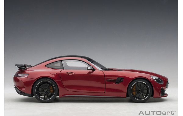 Bild 14 - Mercedes AMG GT R 2017 Res metal.