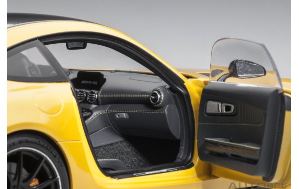 Bild 7 - Mercedes AMG GT R 2017 Yellow metal.