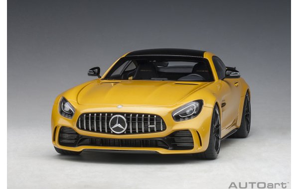 Bild 11 - Mercedes AMG GT R 2017 Yellow metal.