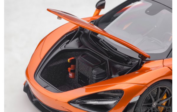 Bild 17 - McLaren 720S 2017