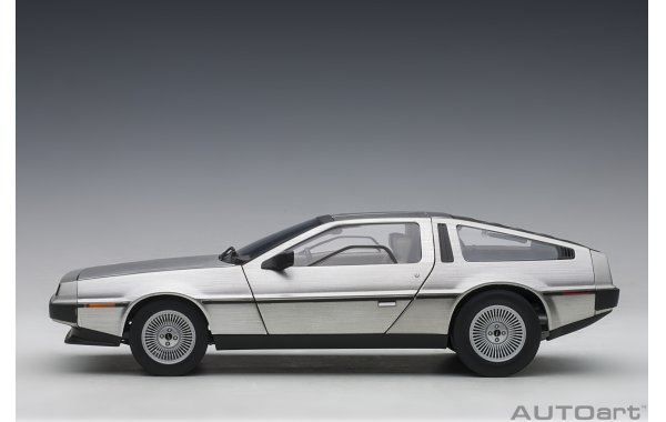 Bild 11 - DeLorean DMC-12 1981