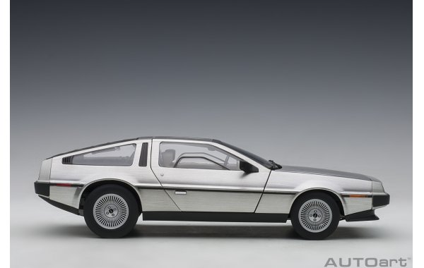 Bild 12 - DeLorean DMC-12 1981