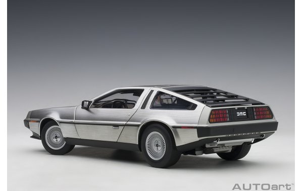 Bild 15 - DeLorean DMC-12 1981