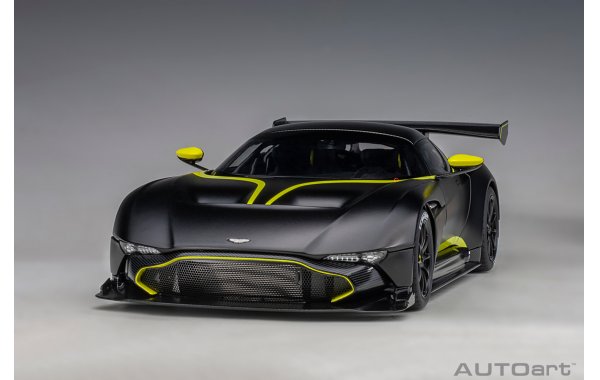 Bild 5 - Aston Martin Vulcan 2015