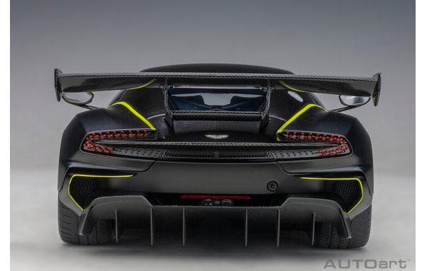 Bild 9 - Aston Martin Vulcan 2015