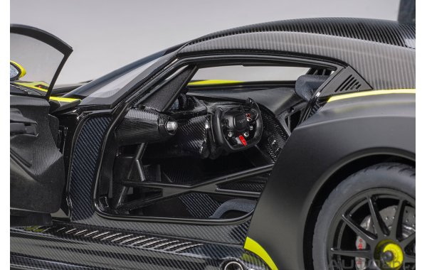 Bild 13 - Aston Martin Vulcan 2015