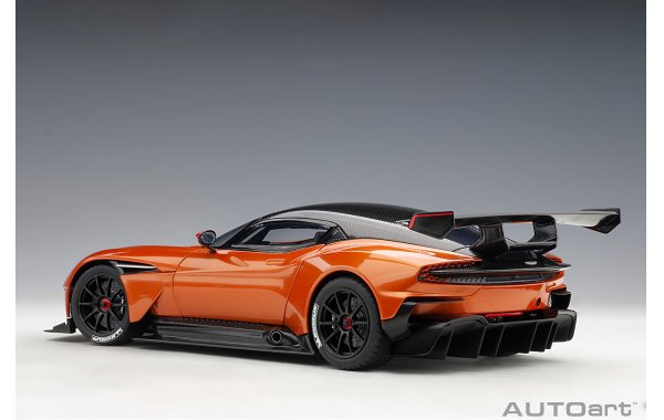 Bild 15 - Aston Martin Vulcan