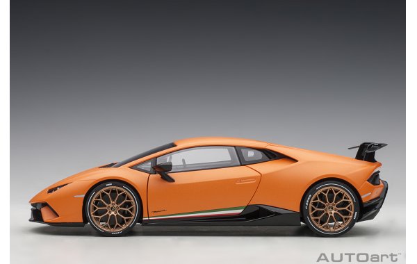 Bild 12 - Lamborghini Huracan Performante 2017